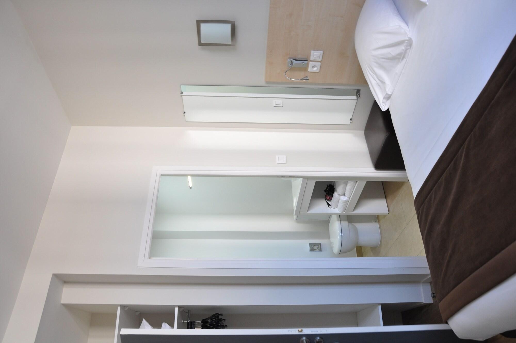 Hotel Foch Nancy Gare Zewnętrze zdjęcie