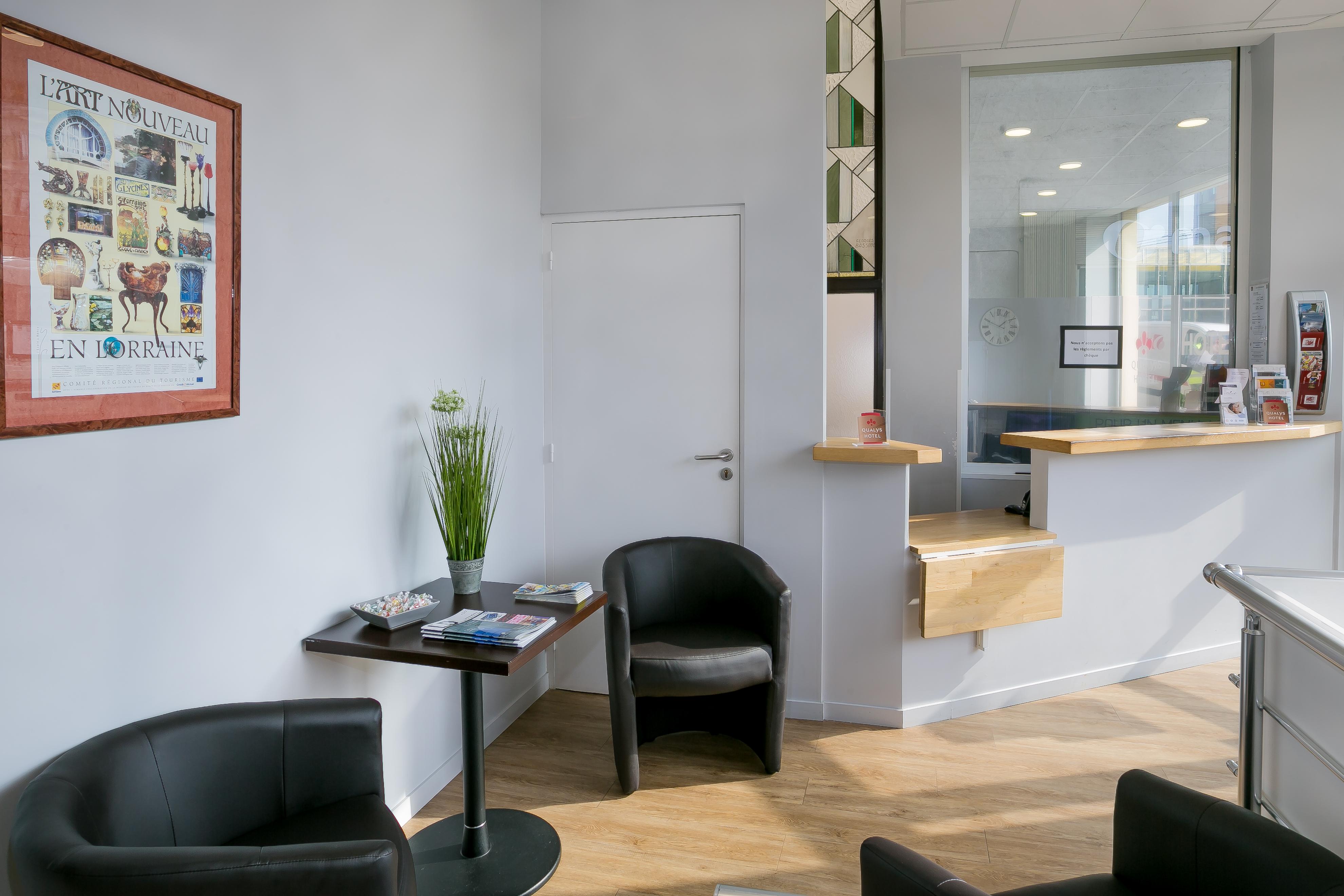 Hotel Foch Nancy Gare Zewnętrze zdjęcie